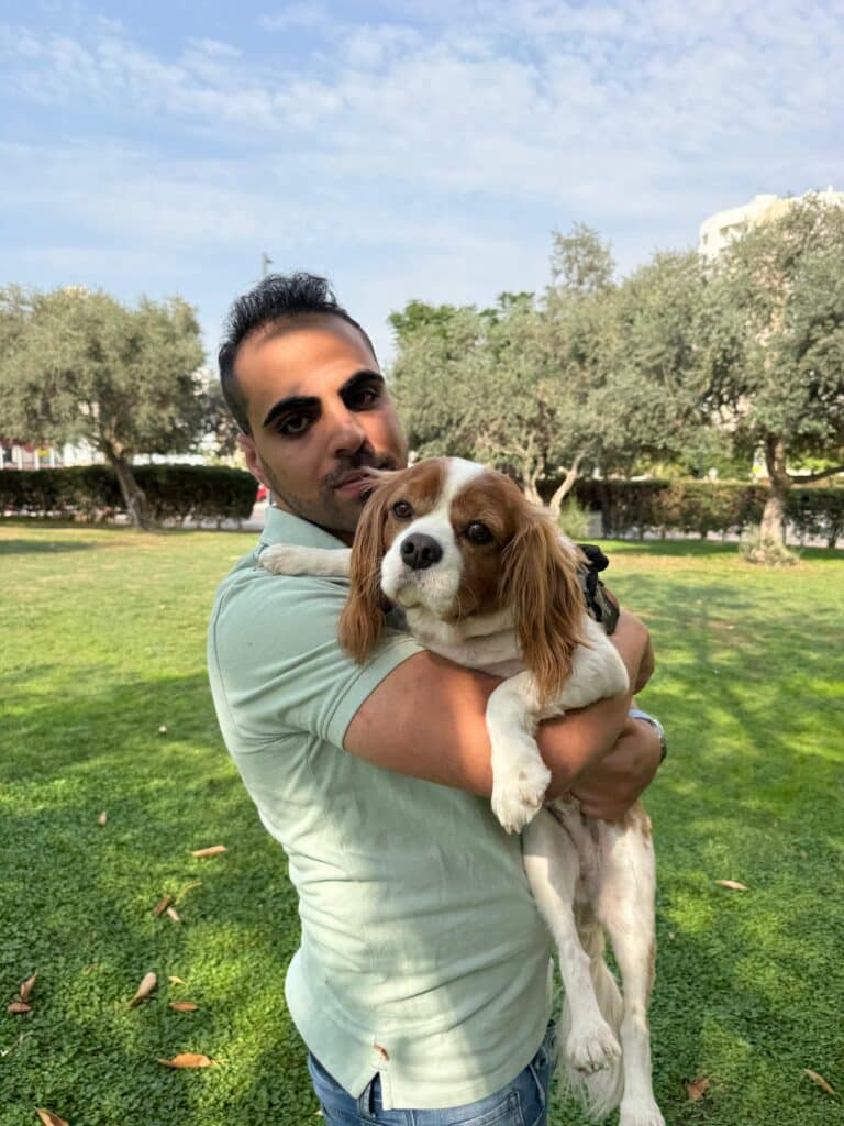 עופר שבתאי מאלף כלבים